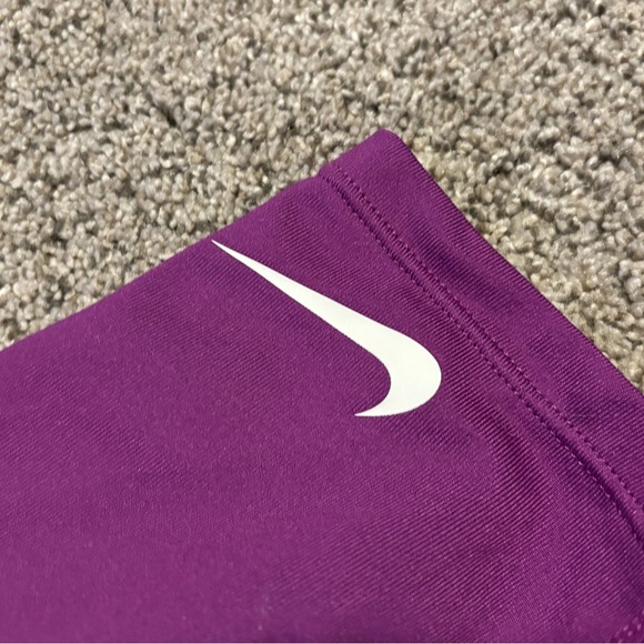 Nike Pro Purple Leggings - Picture 6 of 6